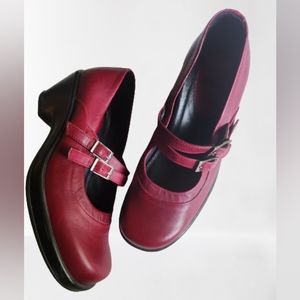 Dansko Babette Red Mary Jane sz 8